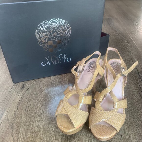Vince Camuto Platform Sandals - Picture 1 of 3